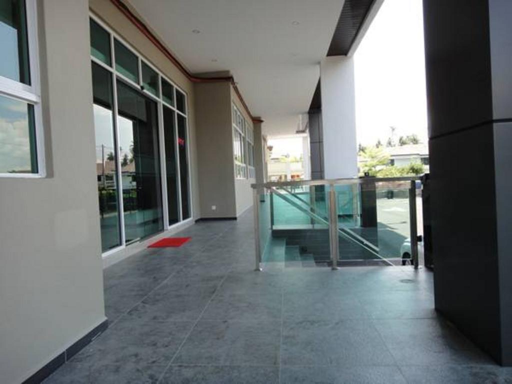 Galaxy Hotel Simpang Ampat  Exterior foto
