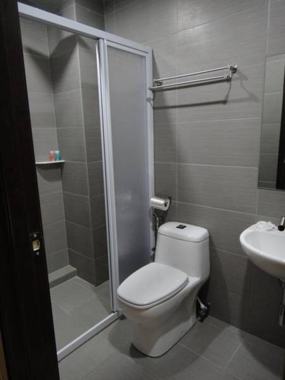 Galaxy Hotel Simpang Ampat  Quarto foto