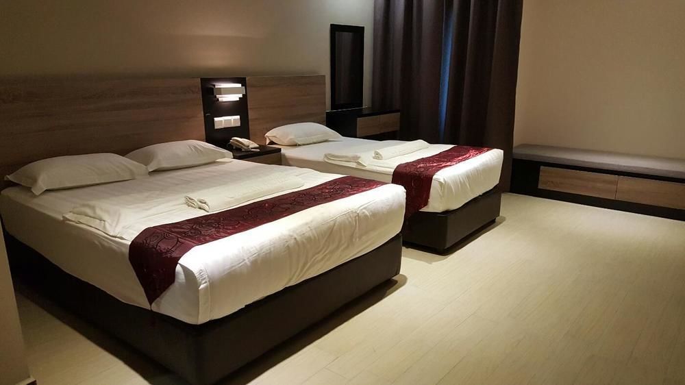Galaxy Hotel Simpang Ampat  Exterior foto